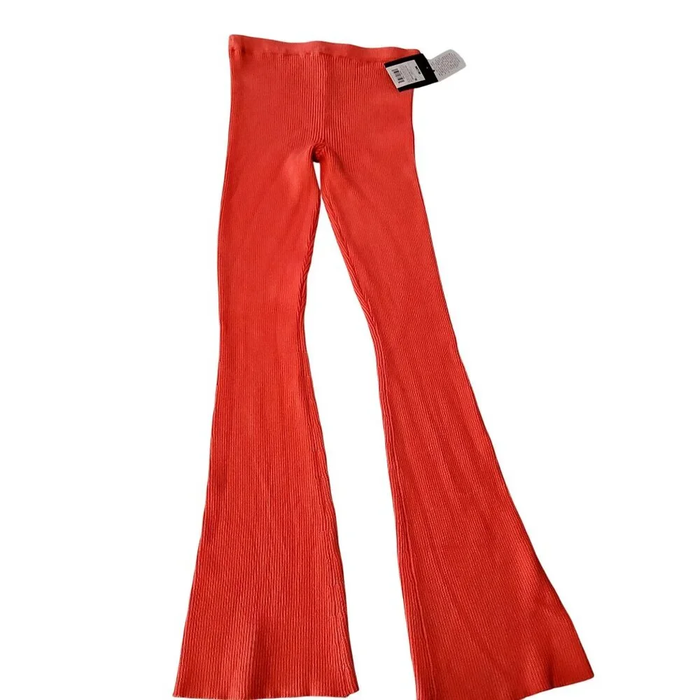 Art Class Womens Ribbed Flare Pants M Polyester Rayon Red• Lay flat to dry - Picture 10 of 10
